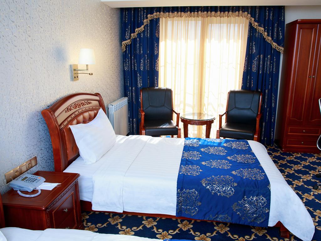 Туры в отель Cron Palace Тбилиси Грузия