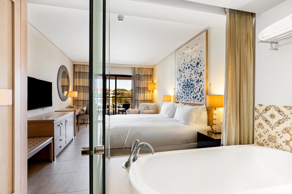 Відгуки гостей готелю Hilton Vilamoura As Cascatas Golf Resort & Spa