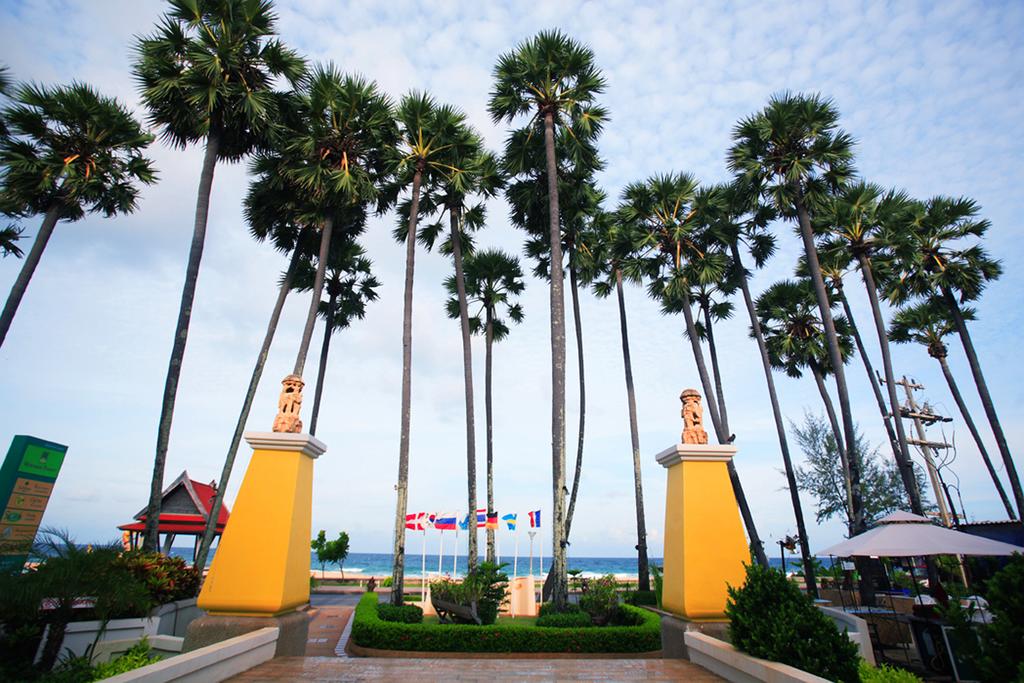 Туры в отель Woraburi Phuket Resort & Spa Пляж Карон