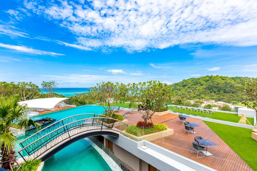 Отдых в отеле Crest Resort & Pool Villas Патонг