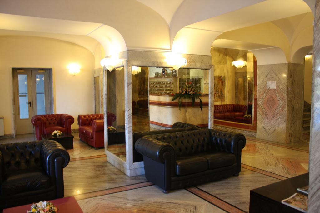 Відпочинок в готелі Esplanade Пескара Італія