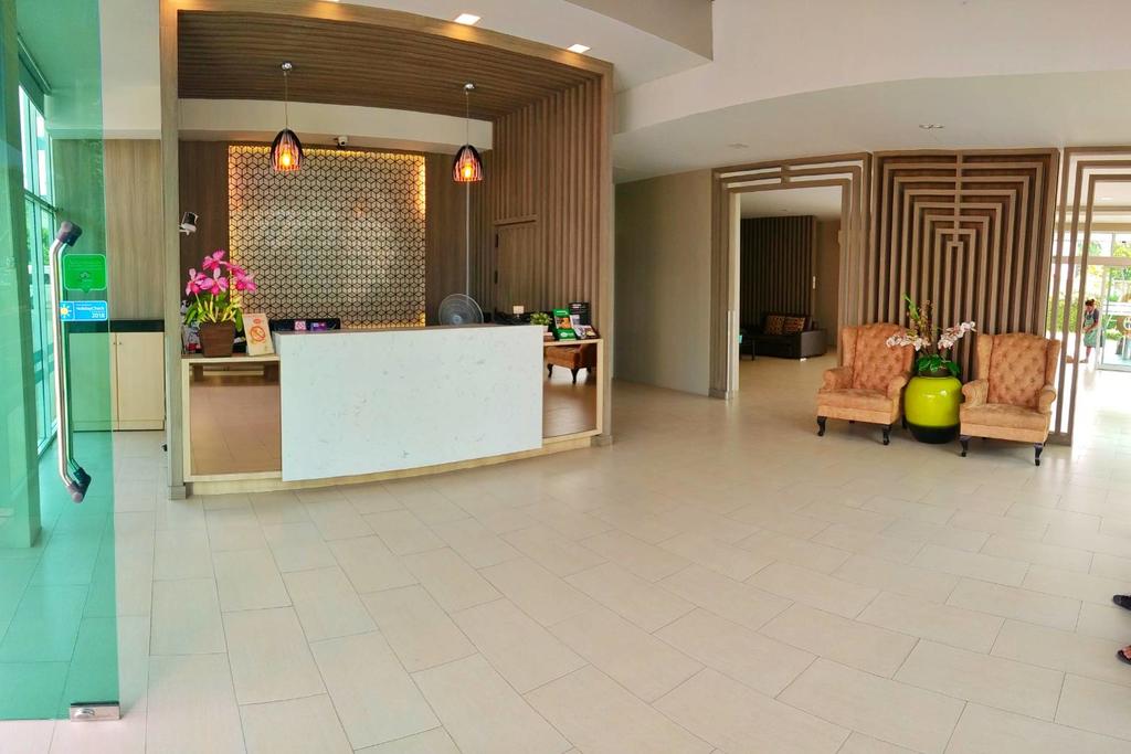 Embryo Hotel (ex. Seri Place Hotel), Centrum Pattayi, zdjęcia z wakacje