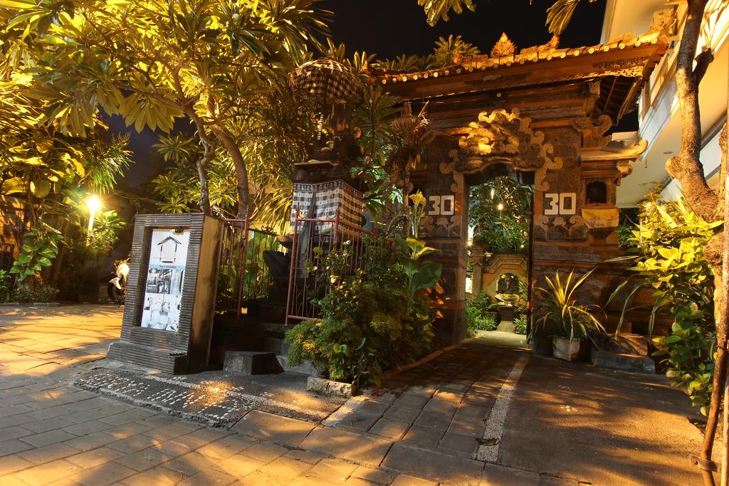 Туры в отель Surya Inn Бали (курорт)