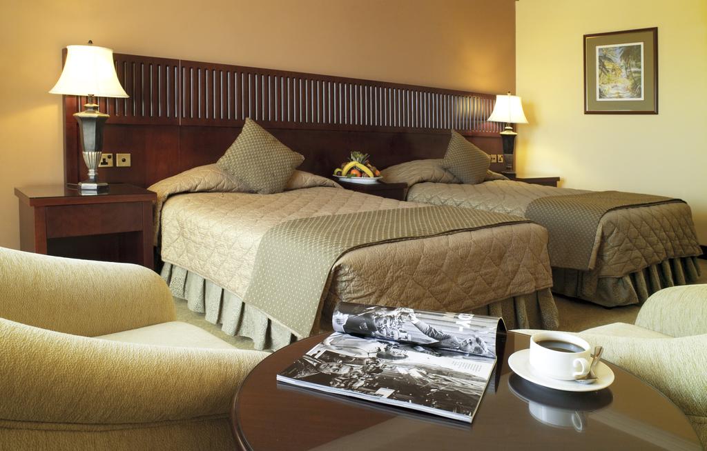 Відгуки про готелі Golden Tulip Khatt Springs Resort & Spa
