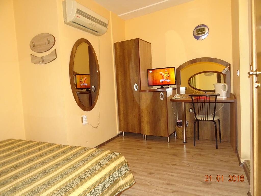 Отдых в отеле Hotel Color Varna Варна