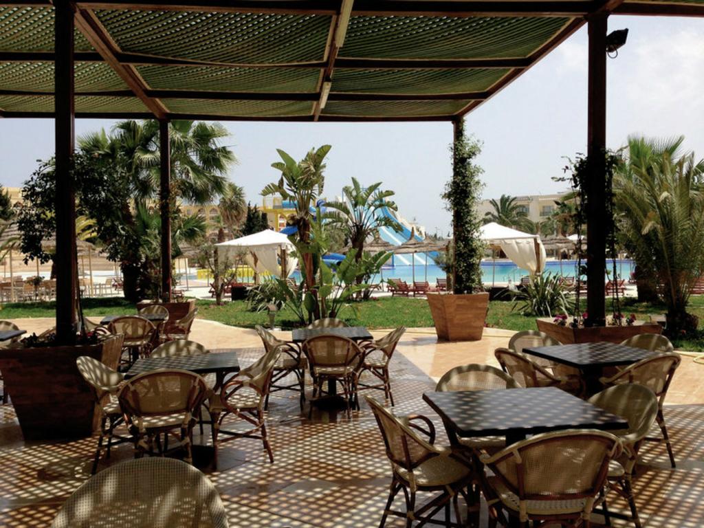 Отдых в отеле Palmyra Aqua Park Port El Kantaoui (ex. Soviva Resort) Порт Эль-Кантауи Тунис