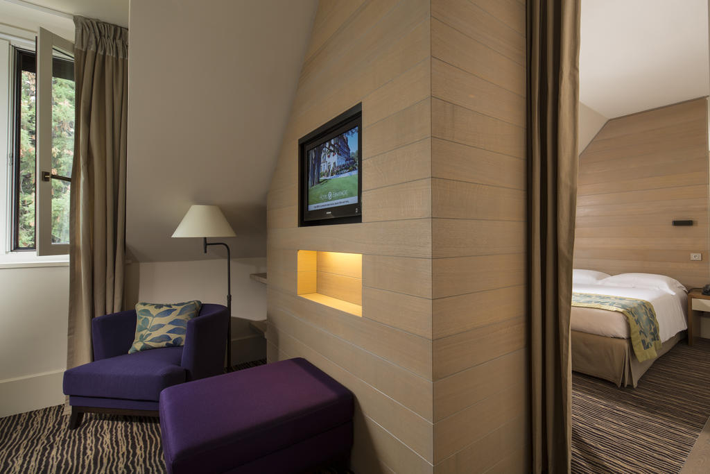 Hotel Ermitage Evian Resort, Франция, Эвьян-ле-Бен, туры, фото и отзывы