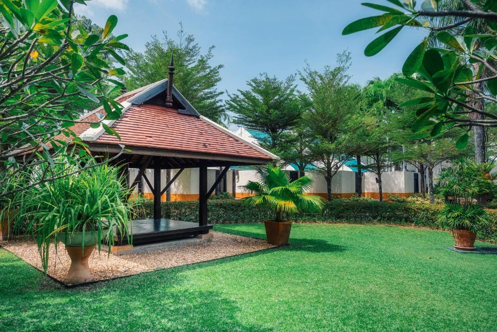 Отель, Таиланд, Пляж Карон, Paradox Resort Phuket (ex. Movenpick Resort & Spa Karon)