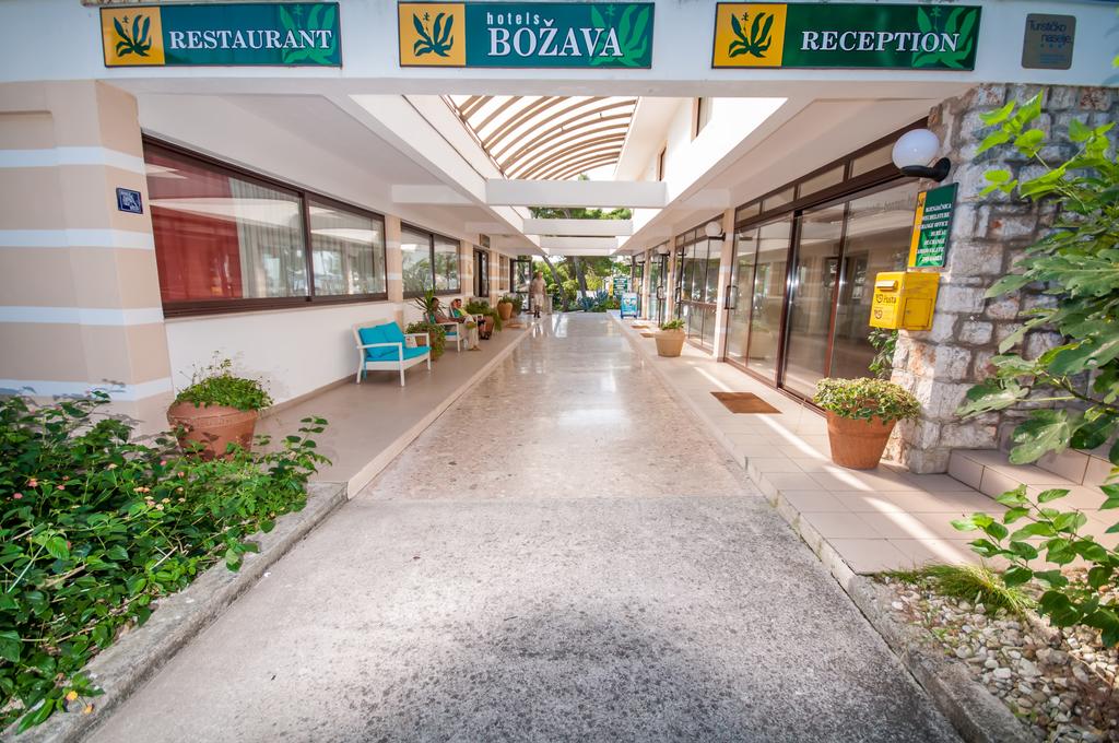 Горящие туры в отель Mirta Hoel Bozava Дуги-Оток (остров) Хорватия