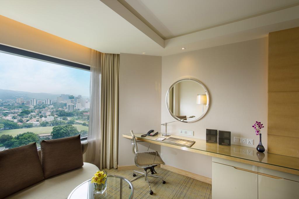 Куала-Лумпур Doubletree by Hilton цены