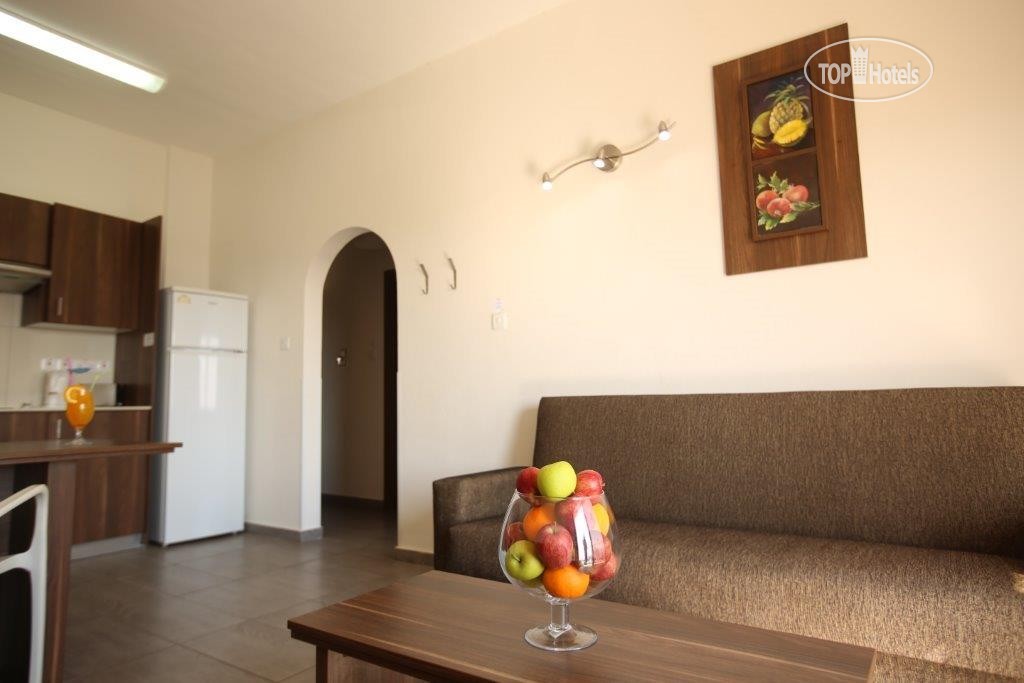 Lucky Hotel Apartments, Larnaca prices