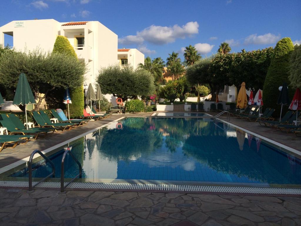 Горящие туры в отель Nikolas Villas Appartments Ираклион