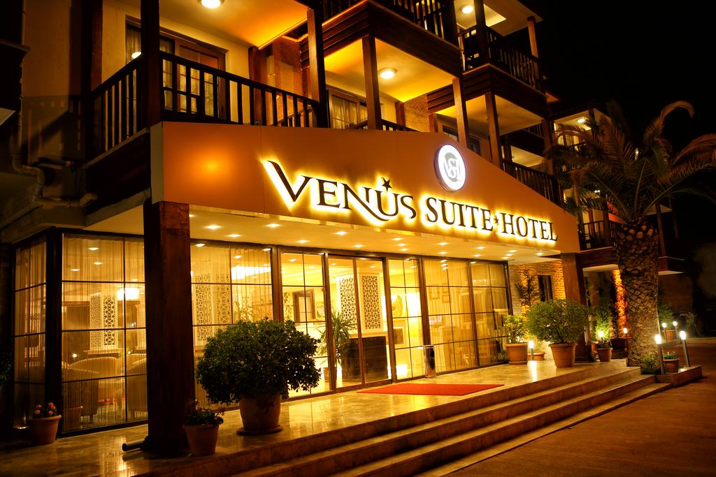 Отель, Venus Suite Hotel