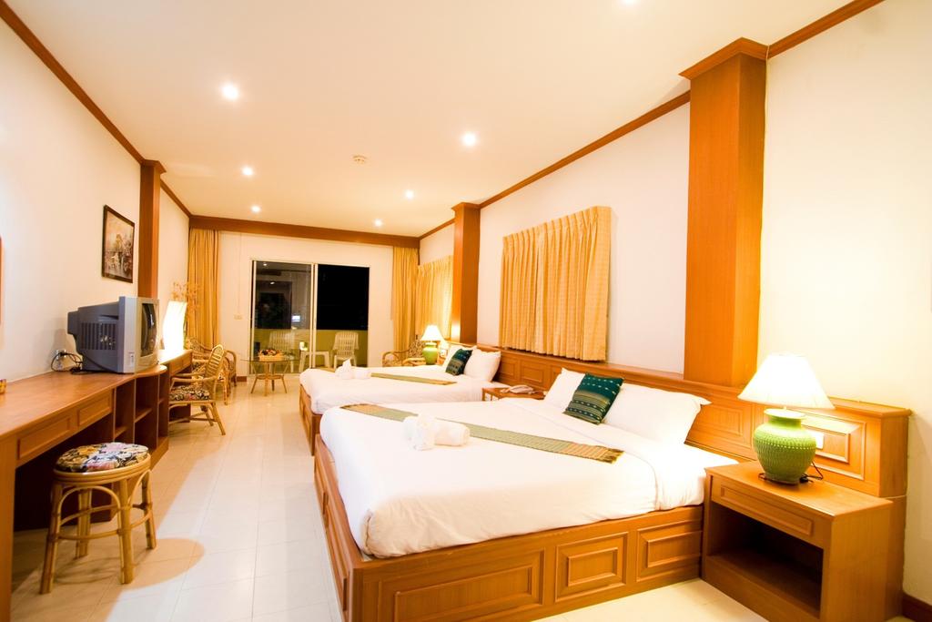 Тури в готель Andaman Seaside Resort Bangtao Пляж Банг Тао