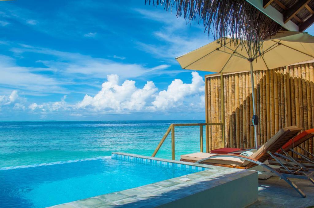 Відпочинок в готелі Oblu by Atmosphere at Helengeli Північний Мале Атол Мальдіви
