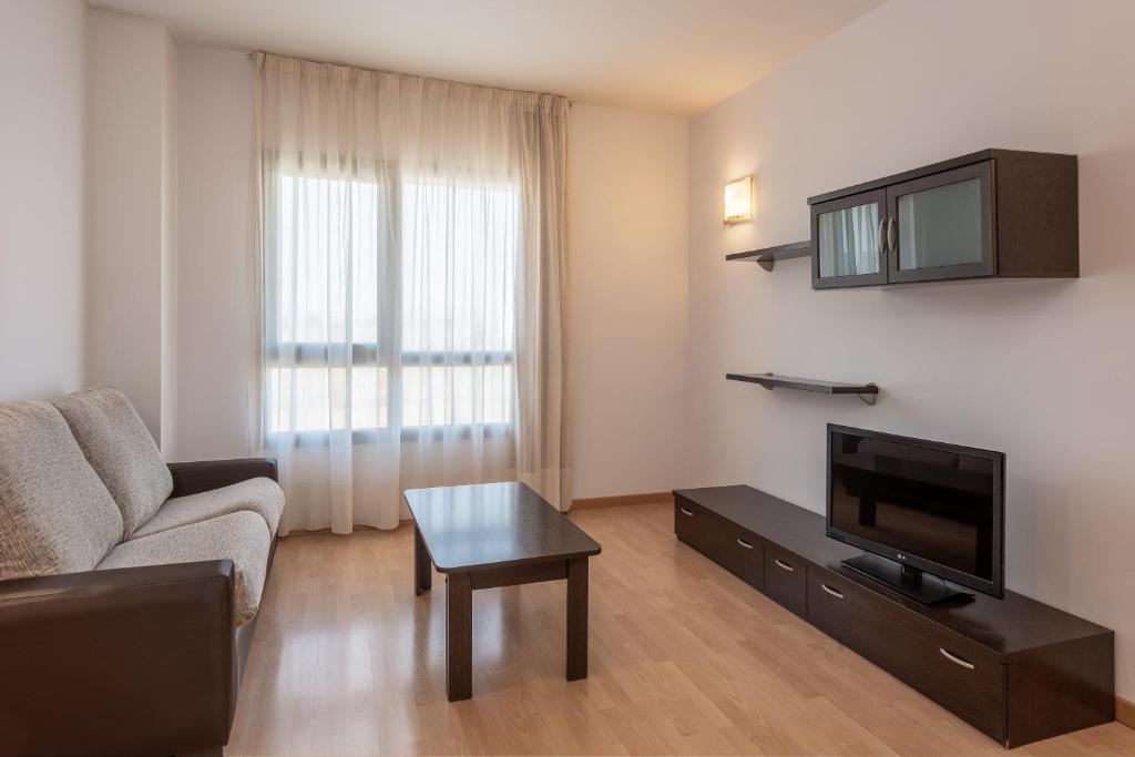 Madrid Airport Suites, Affiliated by Meliá (ex. Tryp Madrid Airport Suites), фото отдыха