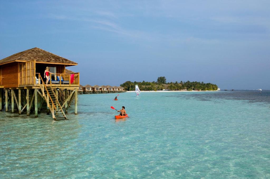 Отдых в отеле Vilamendhoo Island Resort Ари & Расду Атоллы Мальдивы