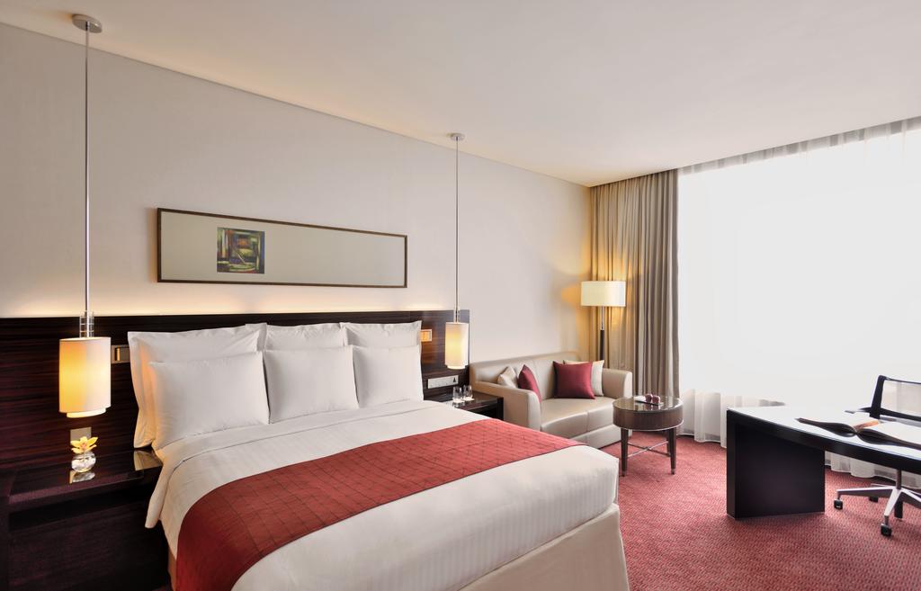 Jw Marriott Hotel Pune цена