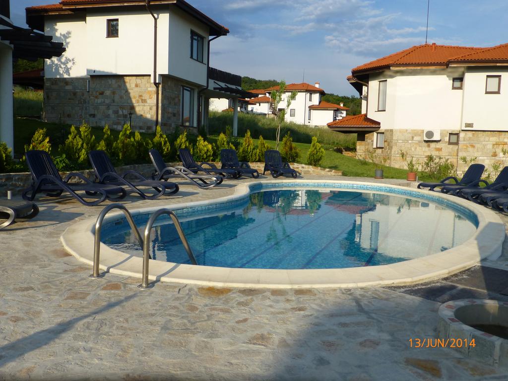Гарячі тури в готель Villas Kosharitsa Несебр