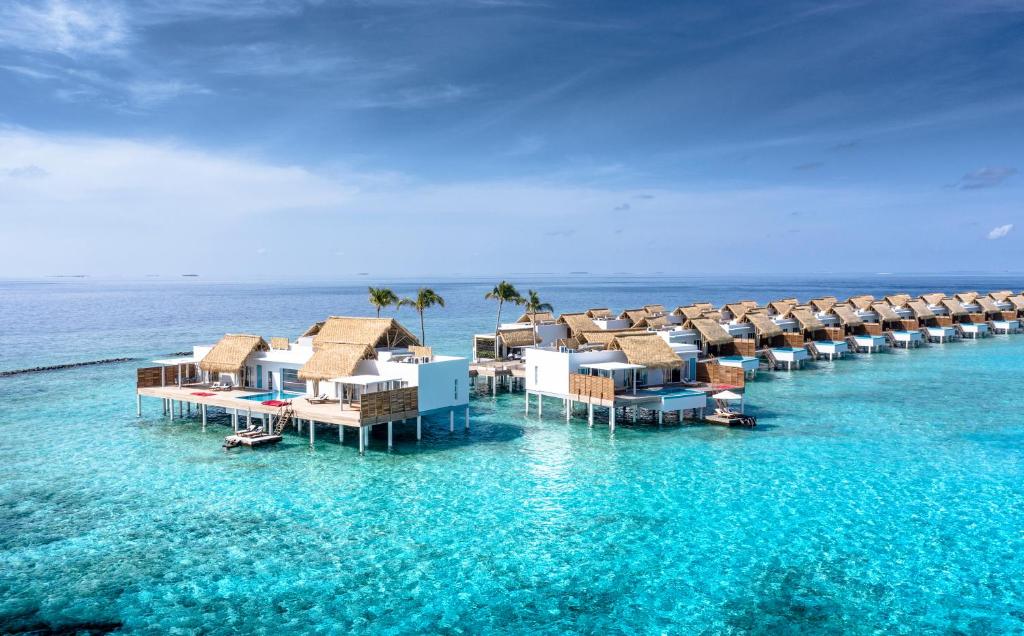 Горящие туры в отель Emerald Maldives
