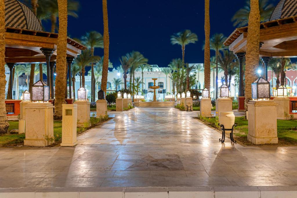 Туры в отель The Grand Resort Hurghada Хургада