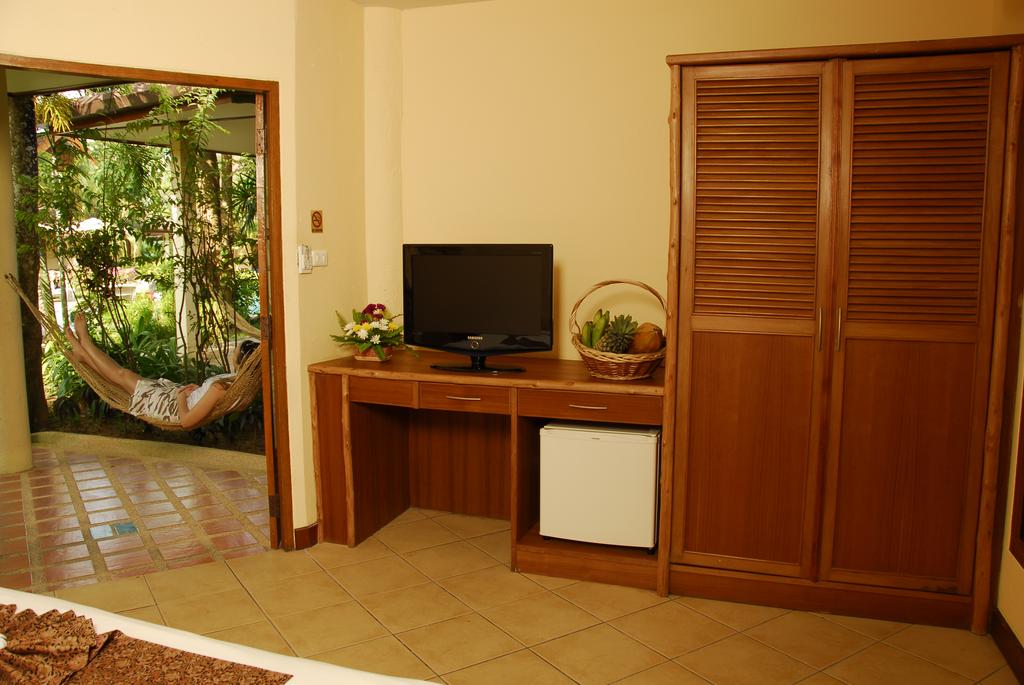 Отель, Palm Garden Resort