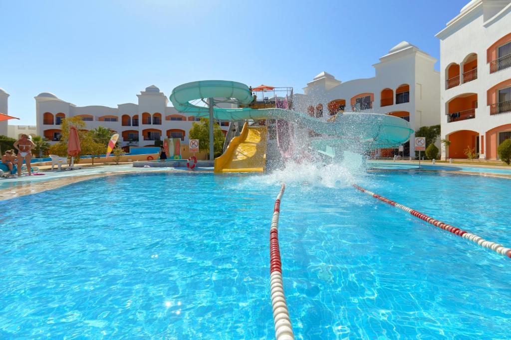 Naama Waves Hotel, Egipt, Szarm el-Szejk, wakacje, zdjęcia i recenzje