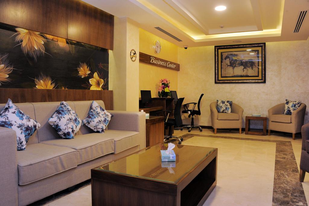 Отзывы об отеле Raed Hotel Suites (Al Raad Hotel)