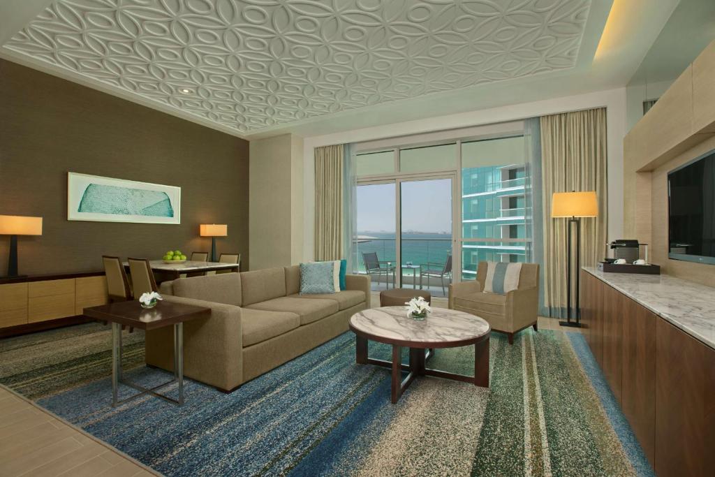 Hotel reviews, Doubletree By Hilton Dubai Jumeirah Beach