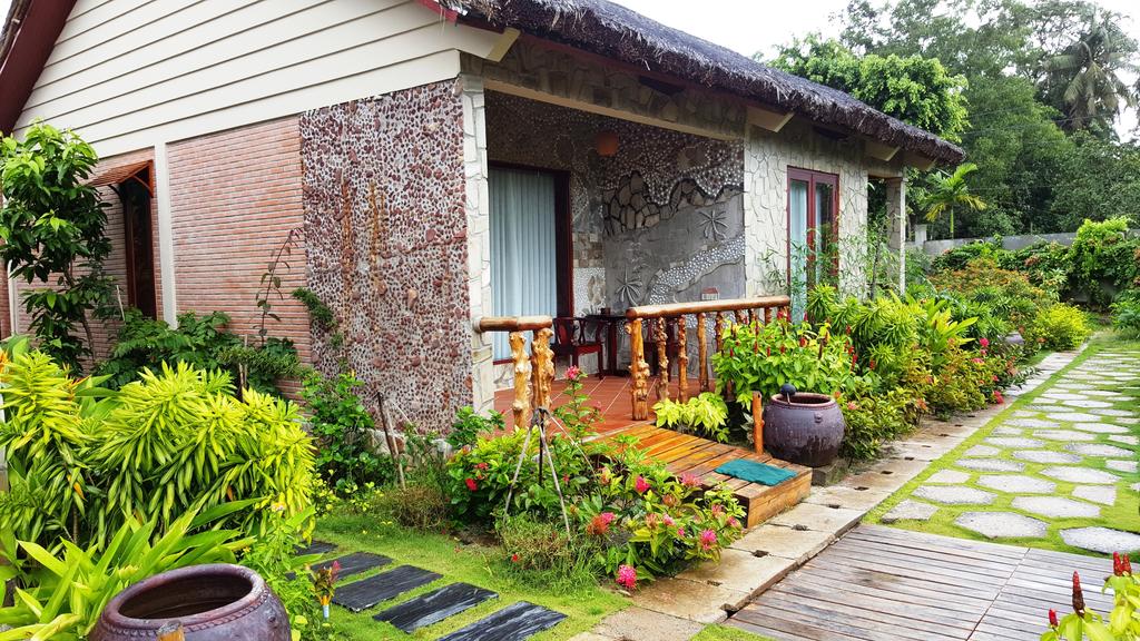 Cottage Village, Phu Quoc Island, Vietnam, photos of tours