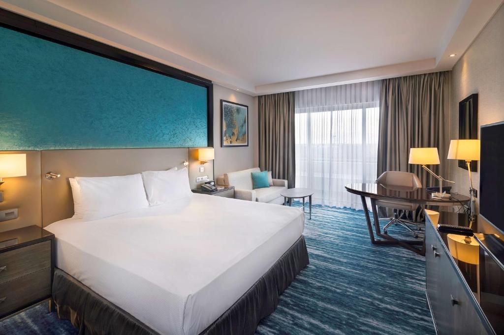 Radisson Blu Hotel & Resort, Al Ain, Эль-Айн, ОАЭ, фотографии туров