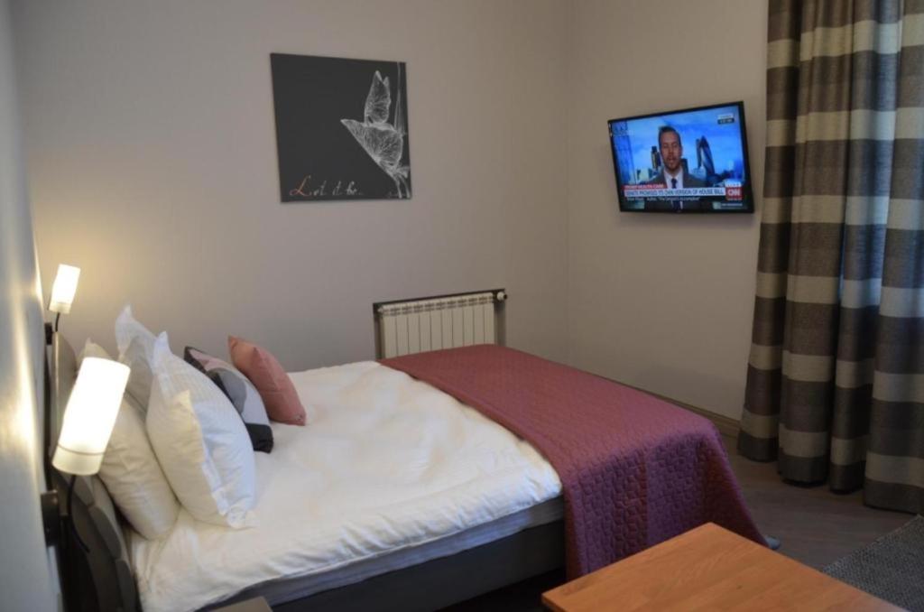 Відпочинок в готелі Villa Four Rooms Харків