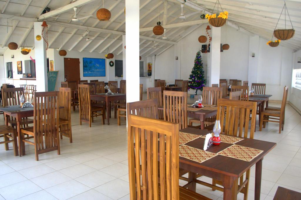 Wakacje hotelowe Shangrela Beach Resort Ambalangoda
