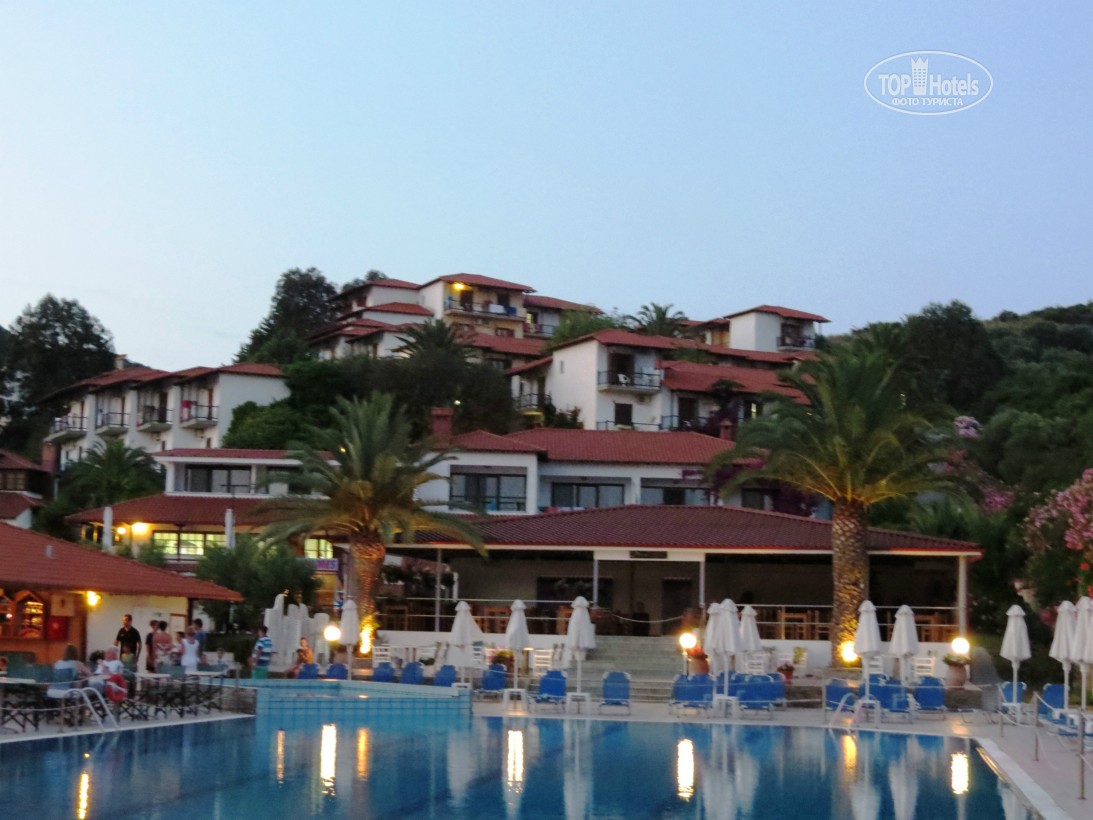 Горящие туры в отель Bomo Aristoteles Holiday Resort & Spa Афон Греция