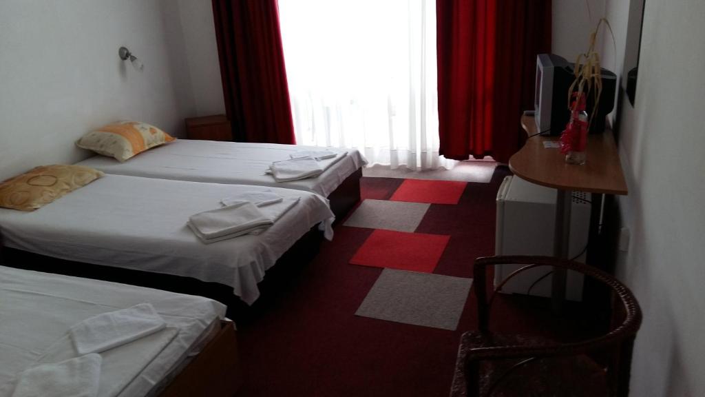 Hit Hotel Болгарія ціни