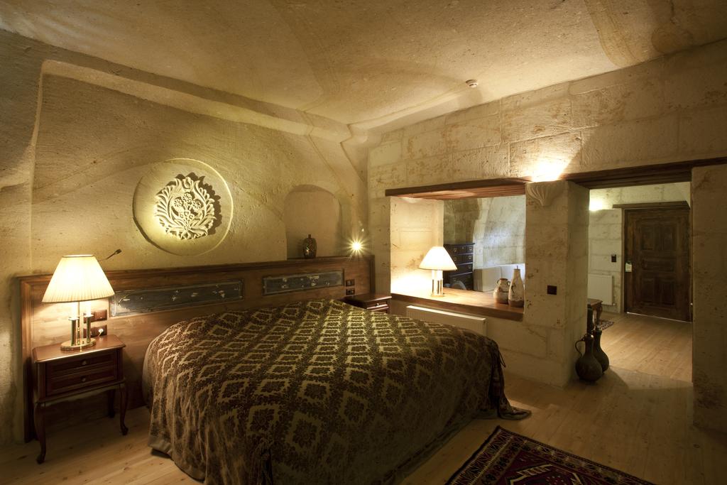 Отзывы туристов Fresco Cave Suites And Mansions
