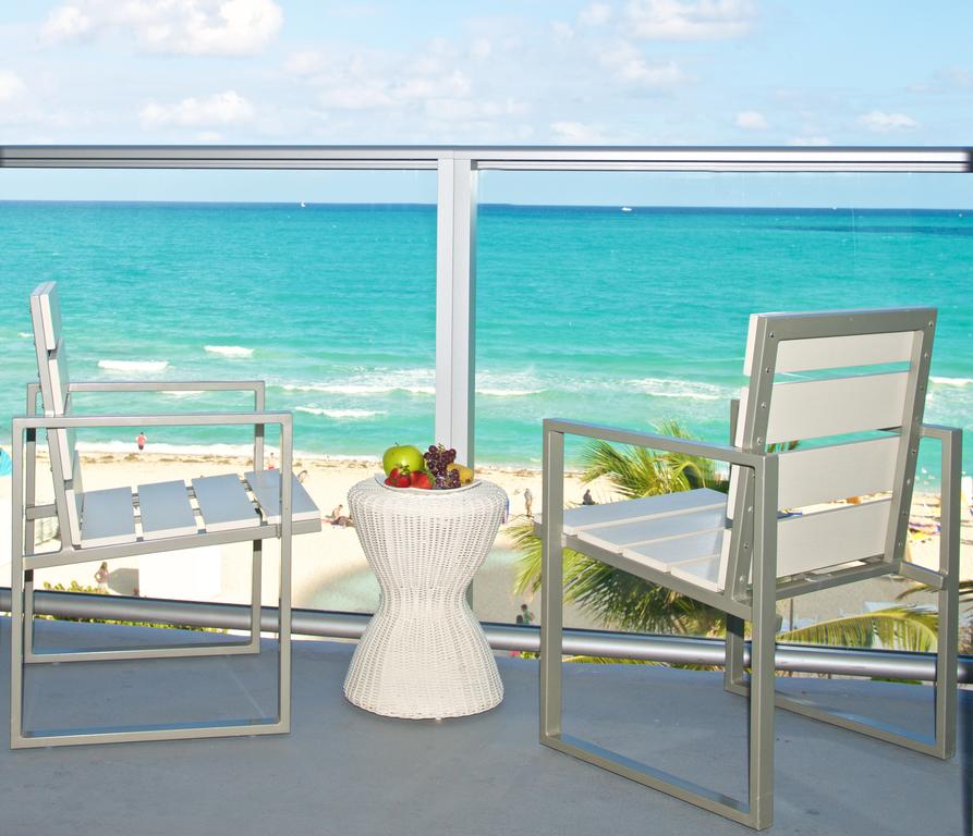plaża Miami Courtyard Cadillac Miami Beach Oceanfront ceny
