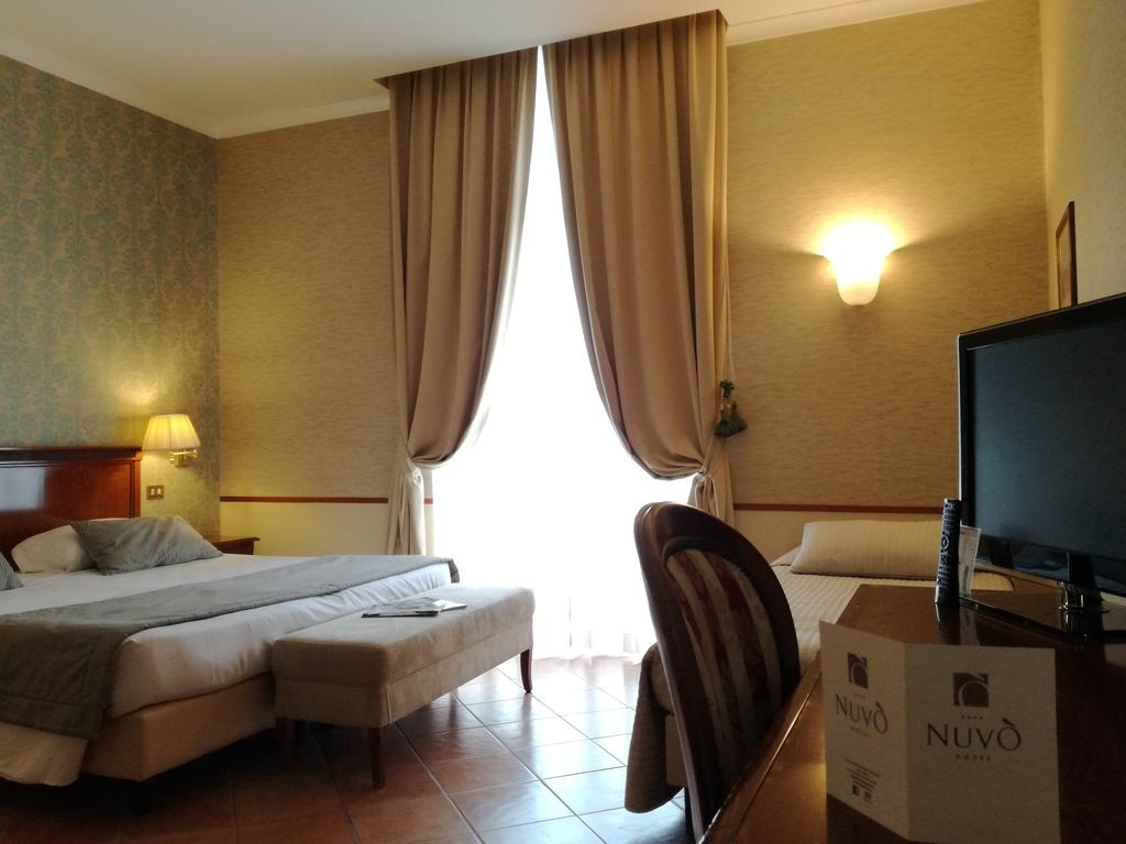 Hotel Nuvo Naples, Италия