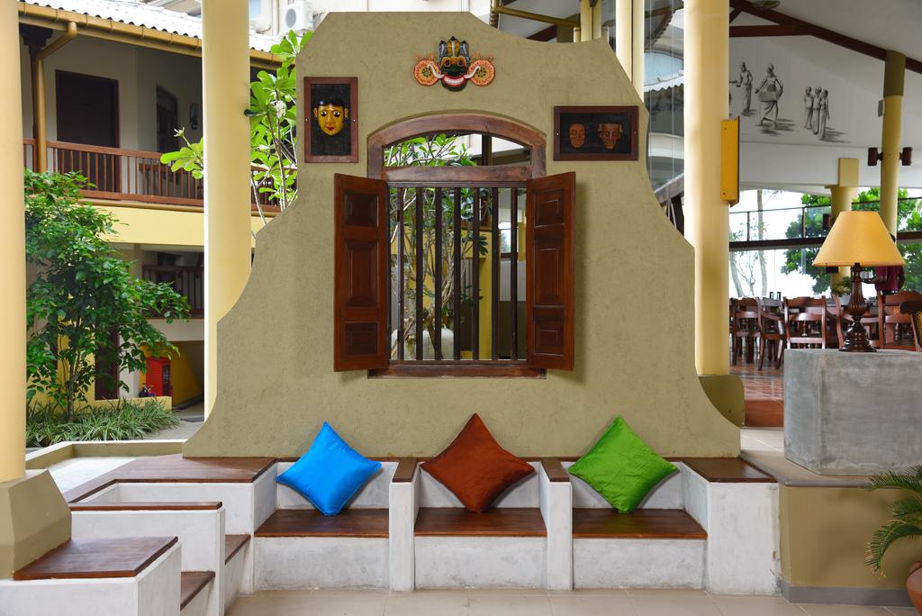 Отдых в отеле Insight Resort Ахангама Шри-Ланка