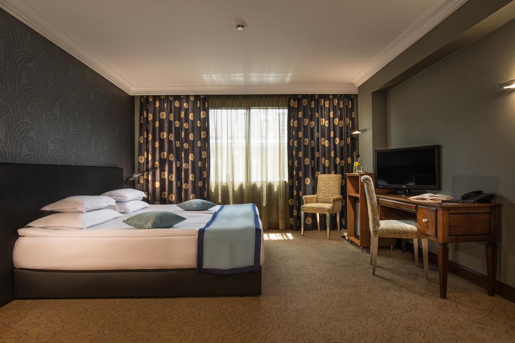 Отель, Болгария, София, Rosslyn Thracia Hotel (ex. Best Western Premier Thracia Hotel)