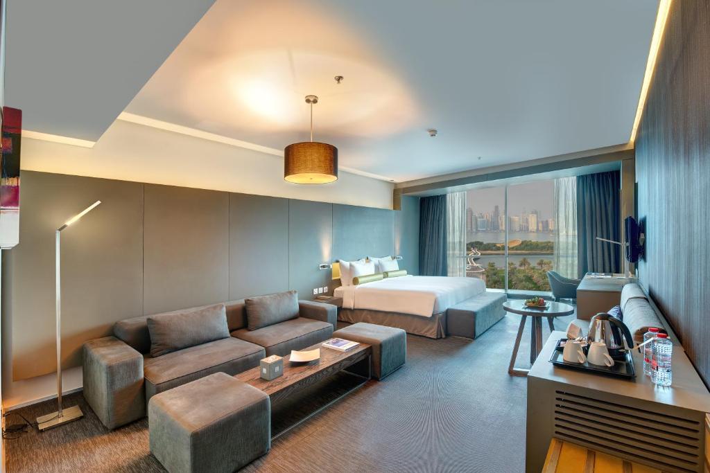 72 Hotel Sharjah ОАЭ цены