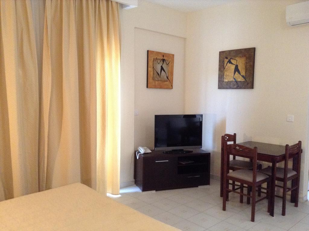 Wakacje hotelowe Soho Hotel Apartments Ajia Napa Cypr