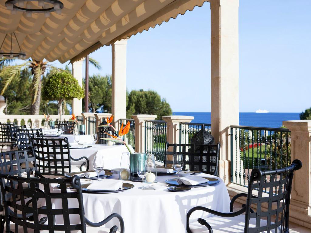 The St Regis Mardavall Mallorca Resort, Испания