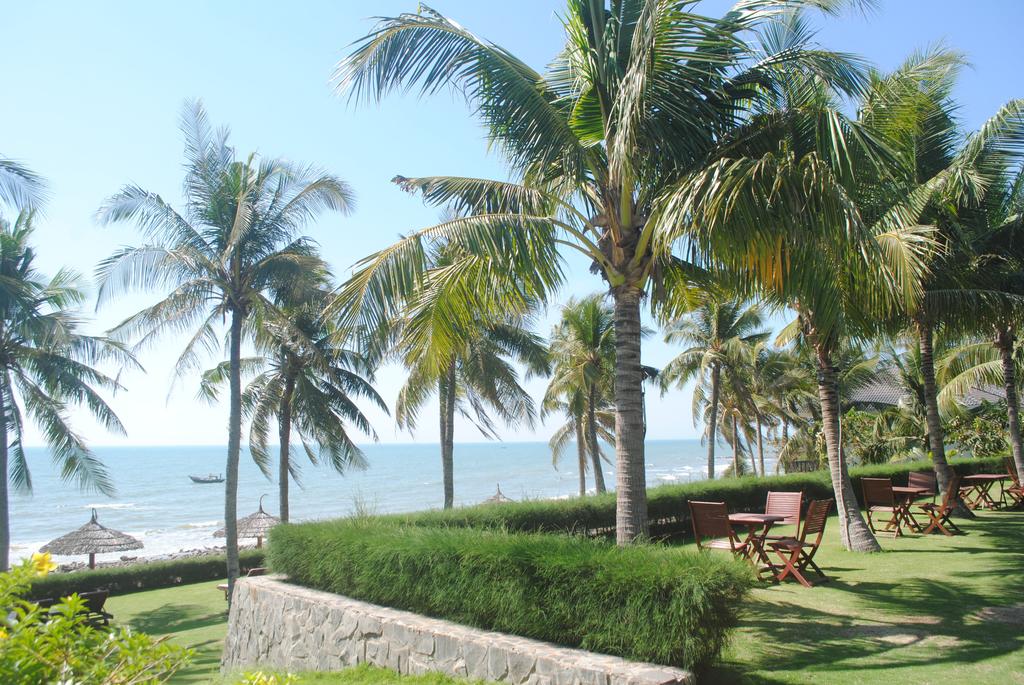 Отдых в отеле Lotus Mui Ne Beach Resort & Spa Фантхьет Вьетнам