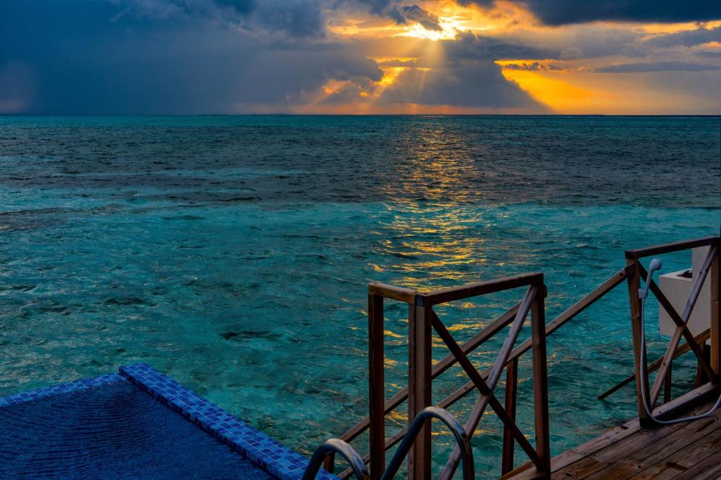 Горящие туры в отель South Palm Resort Maldives