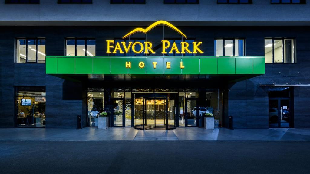 Favor Park Hotel, фотографии