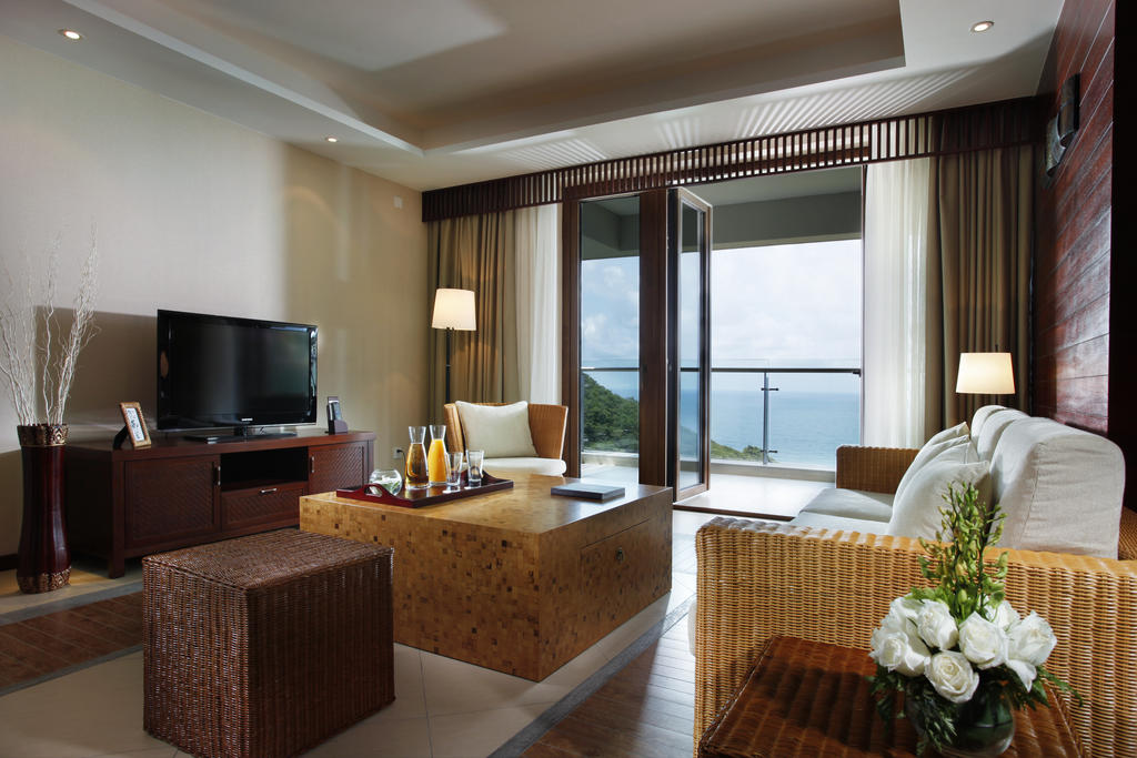 Отзывы об отеле Serenity Coast Resort All Suite Resort Sanya