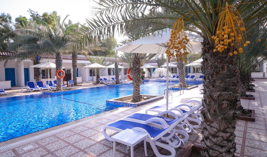 Fujairah Hotel & Resort, питание