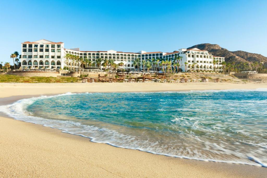 Отдых в отеле Hilton Los Cabos Beach & Golf Resort Лос-Кабос