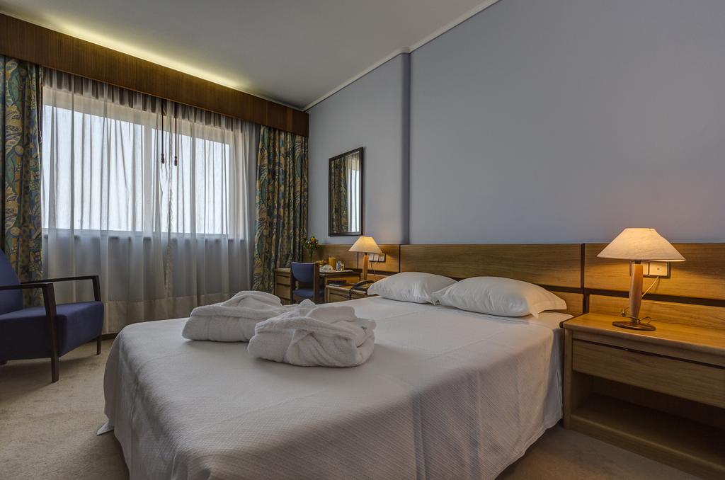 Горящие туры в отель Praiagolfe Hotel Порту Португалия